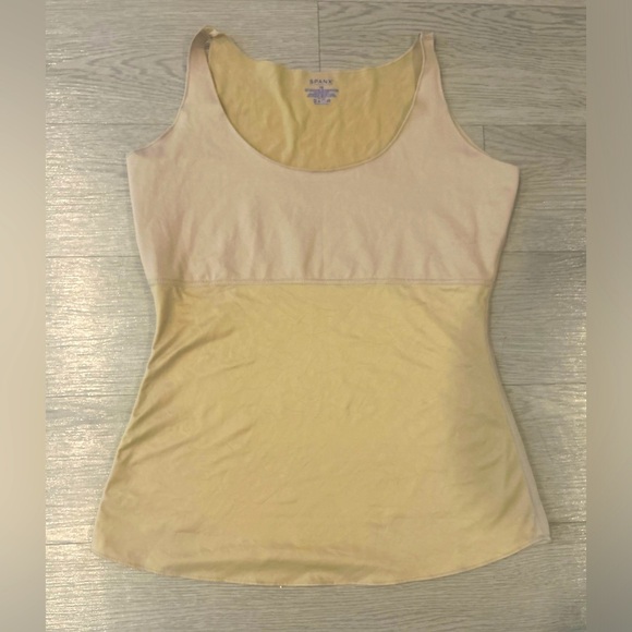 Spanx by Sara Blakely  Top Shapewear Size 1X - Picture 1 of 3